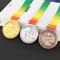 Vente en Gros de Médailles Précieuses Trophée d'Or Médailles Miniatures pour la Boxe Course de Football