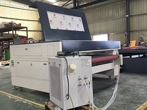 Macchina per Taglio Laser di Tessuti per Biancheria Intima, Tessili per la Casa, Materiali per Calzature - Product Image 3