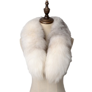 Nouveau Style mode 100% haut de gamme réel <span class=keywords><strong>col</strong></span> de <span class=keywords><strong>fourrure</strong></span> de renard femme luxe confortable <span class=keywords><strong>fourrure</strong></span> de renard écharpe dame élégant réel <span class=keywords><strong>col</strong></span> de <span class=keywords><strong>fourrure</strong></span> de renard - Product Image 5