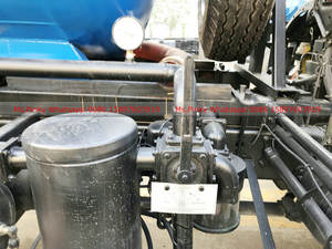 Camion de vidange des fosses septiques et des égouts urbains miniatures DFAC des Philippines, 4m3 à 5m3, transport de fientes et de déjections, pompe à vide - Product Image 5