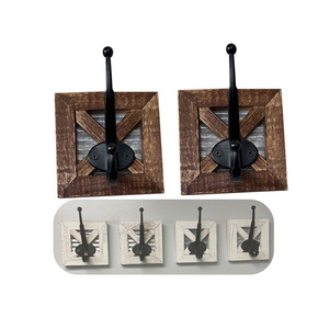 Crochets de salle de bain style ferme - Lot de 4 crochets muraux rustiques pour serviettes, manteaux et peignoirs - Bois et métal galvanisé - Fixation murale - Product Image 1