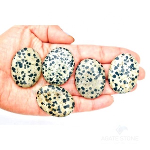 Lujo pulido dálmata jaspe preocupación piedra Feng Shui curación escritorio decoración con alivio de preocupaciones y energía de amor - Product Image 1