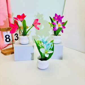 Plante artificielle en pot de narcisse, hauteur 16 cm, fleur en soie, bonsaï pour la décoration de balcon et de cour, blanc, rose, violet, rouge clair - Product Image 4