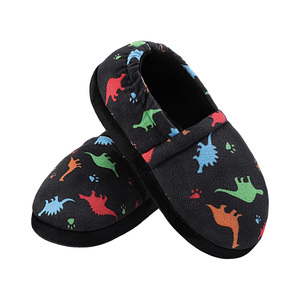 Pantoufles de maison pour garçon avec mousse à mémoire de forme confortable à enfiler avec bande élastique doux et chaud pantoufles de maison de dinosaure pour garçons - Product Image 2