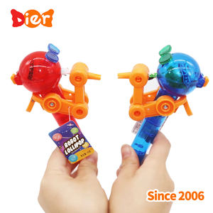 Caramelos al por mayor etiqueta privada personalizada Halal fruta dulce sabor caramelo duro piruleta con lindo Flash Robot niños caramelo juguete ODM - Product Image 6