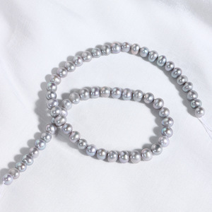 Perlas naturales de agua dulce, perlas grises para joyería DIY - Product Image 1