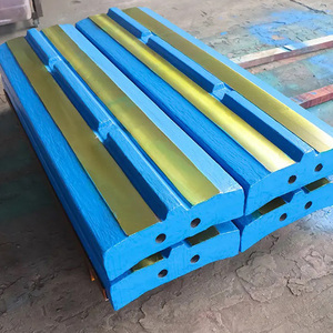 Piezas de alto contenido de cromo resistentes al desgaste para la barra de impacto de la trituradora CI1213 en la planta de cantería - Product Image 4