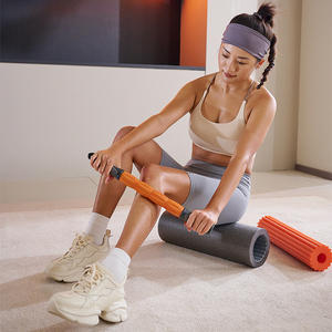 Ensemble de rouleaux en mousse de yoga et de bâton de massage 3 en 1, rouleau en mousse de massage pour la relaxation musculaire profonde, colonne de Pilates en EPE - Product Image 1