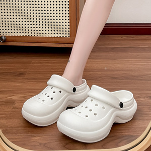 Vente en gros <span class=keywords><strong>pas</strong></span> <span class=keywords><strong>cher</strong></span> chaussures de plage EVA à bout rond sandales mules sabots chaussures pour femmes - Product Image 3
