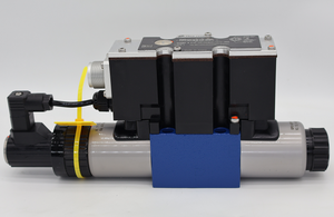 4WREE Series 4WREE6 4WREE10 Series Hydraulic Proportional Directional Control R901496432 4WREE6W32-3X/V/24A1 - Product Image 6
