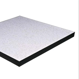 Leicht zu reinigender, antistatischer Kalziumsulfat-Doppelboden für Premium-Rechenzentren und Labore - Product Image 2