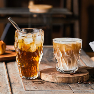 Caneca de vidro criativa ondulação cristal transparente para água, leite, chá, vinho, café e gelo, borda dourada, design elegante ondulação - Product Image 3