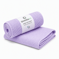 Serviette de yoga en silicone antidérapante et absorbante en microfibre, design pliable pour studio de yoga et usage domestique