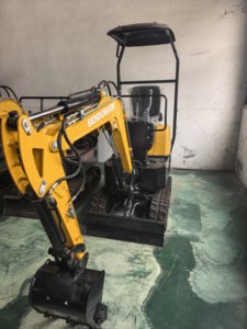 Mini Excavadora Hidráulica Nueva y Pequeña con Orugas Retráctiles <span class=keywords><strong>para</strong></span> Huertos y Jardinería, con Martillo Hidráulico - Product Image 1