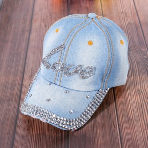 Casquette de baseball snapback en velours côtelé avec strass et boucle métallique pour adultes unisexes - Casquette trucker à motif drapeau et lettres - Product Image 6