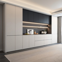 Système d'armoires de rangement murales sur mesure, style minimaliste moderne, avec éclairage LED intégré pour salon