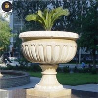 Jardinière d'extérieur en pierre blanche antique avec statue marbre Lady Flower Pot Sculpture