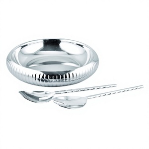 Tazón belga de doble pared Premium con Servidor de ensalada, enfatizando su elegante diseño clásico - Product Image 1