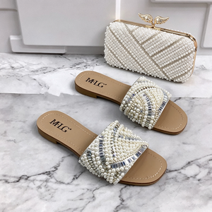 Ensemble de sac à main et sandales plates de luxe pour femmes, orné de perles et de strass, élégant pour les soirées, les mariages et les fêtes - Product Image 4