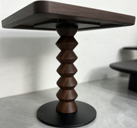 Table de salle à manger octogonale moderne pour restaurant, plateau en faux marbre, piétement tourné sur axe, durable et facile à nettoyer