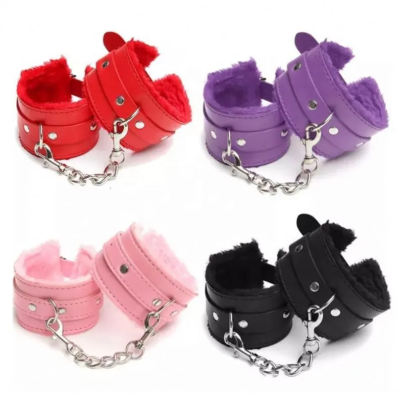 Girlspower Sexy Adjustable Leather Handcuffs For Woman Couple Hang Buckle Link Bondage BDSM Sex Toys