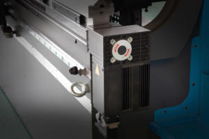 เครื่องพับโลหะไฮดรอลิก CNC รุ่นใหม่ 100 ตัน 3200 มม. <span class=keywords><strong>Genius</strong></span> DA69S 6+1 แกน พร้อมราคาประหยัด - Product Image 6