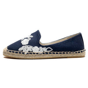 Mocassins en lin respirant pour femmes avec broderie florale, chaussures décontractées à enfiler pour le quotidien, les trajets et les vacances, chaussures pour femmes - Product Image 2