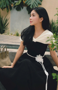 เดรสเรเวนแฟชั่นชั้นสูงสำหรับผู้หญิงเสื้อผ้าลำลองสไตล์หรูหราสำหรับชีวิตประจำวันบริการผลิตในเวียดนาม - Product Image 6