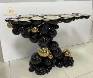 Mesa Consola de Acero Inoxidable Negra y Dorada Boca Do <span class=keywords><strong>Lobo</strong></span> con Tapa con Círculos Grabados, Mesa Consola Decorativa para Entrada o Sala de Estar - Product Image 2