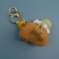 Adorable porte-clés capybara tricoté à la main, capybara au crochet avec sac à dos tortue, breloque pour sac à suspendre