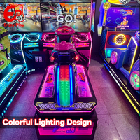 Simulateur de course automobile classique de haute qualité pour 2 joueurs, machine de jeu vidéo à double siège, écran 42 pouces, métal/bois, fonctionne avec des pièces de monnaie/des billets