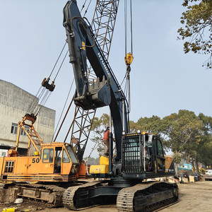 Excavadora de orugas Hyundai 305LC-9T usada de alta calidad, equipo coreano Original, stock de maquinaria de construcción de motor central a la venta - Product Image 6