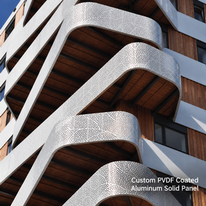 Panel de aluminio perforado curvo moderno con diseño de orificios redondos uniformes, ligero y decorativo para fachadas residenciales. - Product Image 1