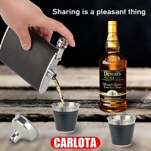 Ensemble de flacons à liqueur/whisky en acier inoxydable de 8 oz avec logo personnalisé, paillettes, enveloppes en cuir, 2 verres à shot et entonnoir – Vente en gros - Product Image 5