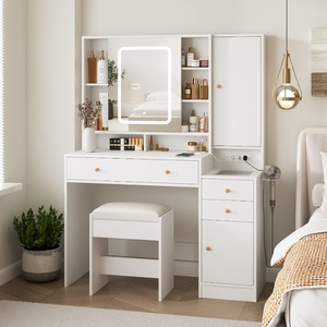 <span class=keywords><strong>Commode</strong></span> <span class=keywords><strong>contemporaine</strong></span> en panneaux de particules blancs avec miroir LED réglable et tabouret – Meuble de chambre durable et écologique pour usage hôtelier - Product Image 2