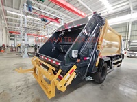 Camion compacteur de déchets et de ordures ISUZU 5-20 tonnes 4x2 diesel manuel avec boîte de vitesses