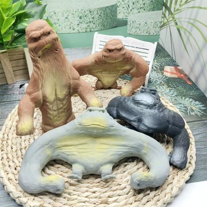 Jouets de décompression TPR Novelties, gorilles à presser, jouets en peluche amusants, jouets anti-stress en forme de gorille - Product Image 4
