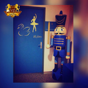 Decorazione per la Casa all'Ingrosso Schiaccianoci di Natale Moderno di Grandi Dimensioni Statua Schiaccianoci in <span class=keywords><strong>Resina</strong></span> e Fibra di Vetro - Product Image 6