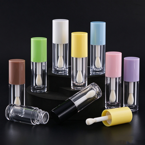 Tubo de brillo labial transparente de 6 ml con logotipo personalizado, frasco vacío para brillo labial con aplicador grande para aceite labial, envase cosmético - Product Image 1