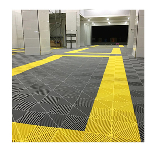 Rejilla de Drenaje de Piso Suspendido para Lavadero de Autos, Revestimiento de Plástico para Pisos - Product Image 1