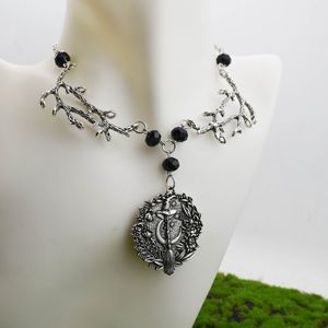 Collier pendentif Halloween avec branches de bois de cerf, balai de sorcière, chapeau magique de lune, chaîne en cuivre ornée de diamants et motif bambou - Product Image 6