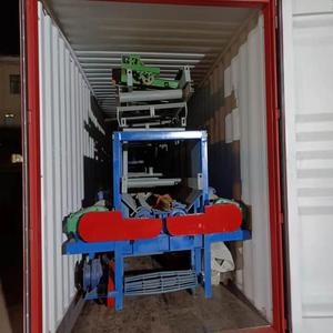 China Factory Supply High-efficiency Double-roll Wood Debarking <b>Machine</b> - Product Image 2