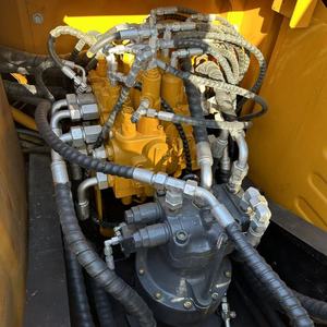 Meilleur prix de gros pour excavatrice d'occasion Sany 13 tonnes de taille moyenne SY135, qualité d'excellence, SY60 75, vente immédiate, moteur principal concentré - Product Image 5