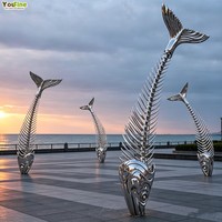 Sculpture moderne abstraite en acier inoxydable en forme d'arête de poisson, grande statue de squelette de poisson en métal pour la décoration de jardin et de parc
