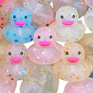 أسود مخصص مع صوت صرير لامع وتصميم شفاف واضح ألعاب ترويجية آمنة للطعام مع شعار - Product Image 2