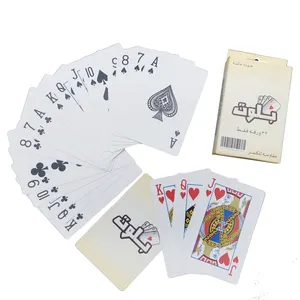 定制商务沙特阿拉伯扑克牌制作100% 塑料徽标卡pvc扑克牌防水扑克
