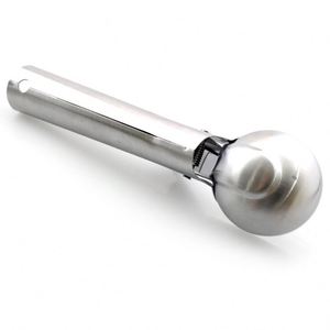 Cuillère à glace en acier inoxydable avec poignée confortable - Product Image 4
