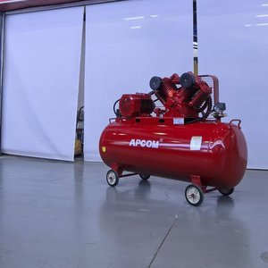 Compresor de Aire de Pistón APCOM de 2.2KW de Alta Eficiencia, 0.25m³/min, 0.8MPa, Tanque de 200L, Compatible con OEM - Product Image 1