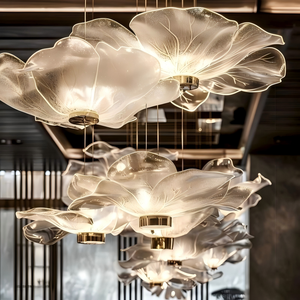 Lampadario di Lusso a Forma di Fiore di Loto, Lampada da Soffitto Artigianale in Tessuto per Hotel, Lobby e Ristoranti - Product Image 5