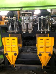 Automatische 2 L bis <span class=keywords><strong>3</strong></span> L Reiniger Chemische Flasche Dehnungsblasenformmaschine mit bestem Preis - Product Image 2